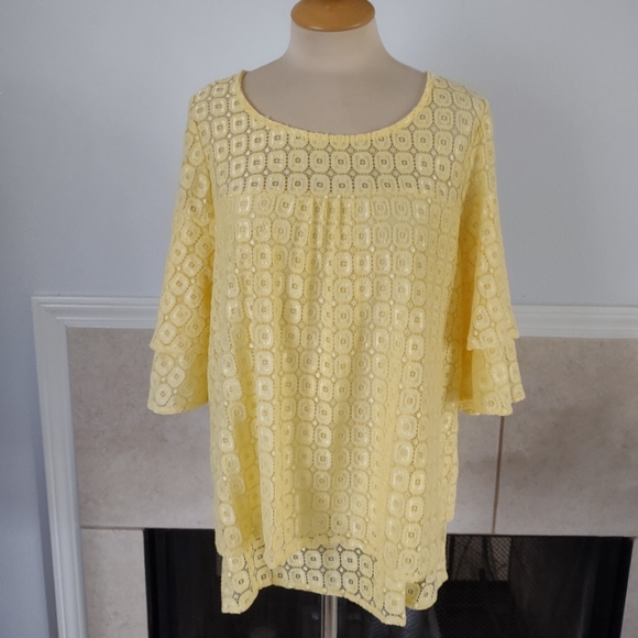 Valerie Stevens Tops - Valerie Stevens Yellow Lace Blouse/ Top Large